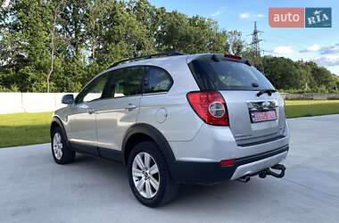 Позашляховик / Кросовер Chevrolet Captiva 2007 в 