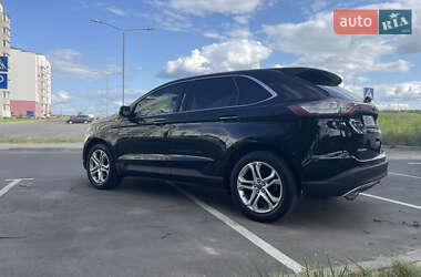 Позашляховик / Кросовер Ford Edge 2018 в 