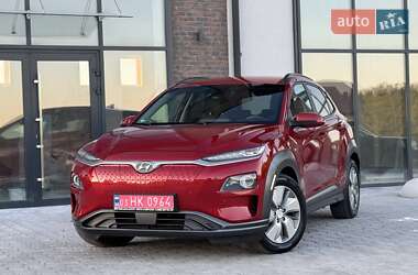 Внедорожник / Кроссовер Hyundai Kona 2020 в 