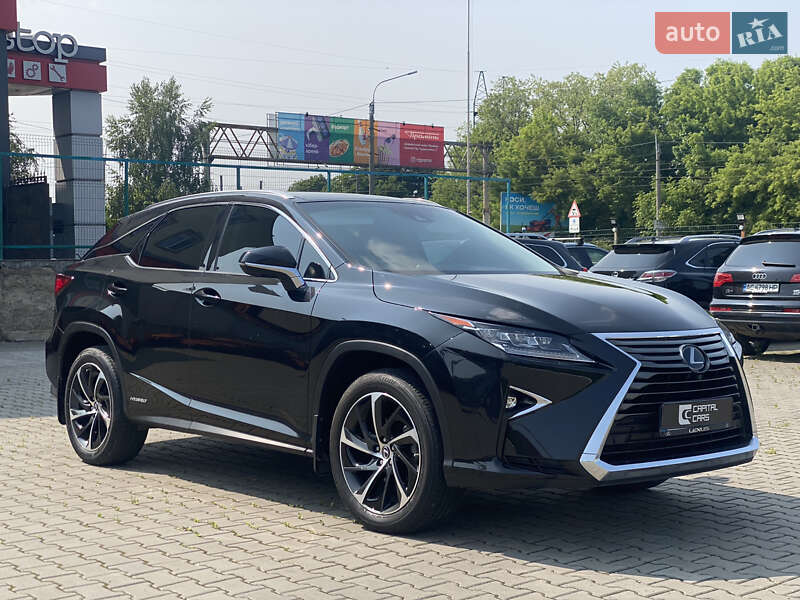 Внедорожник / Кроссовер Lexus RX 2019 в 