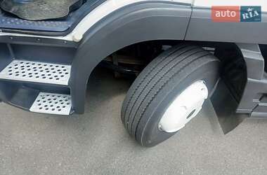 Вантажний фургон Mercedes-Benz Atego 1998 в 