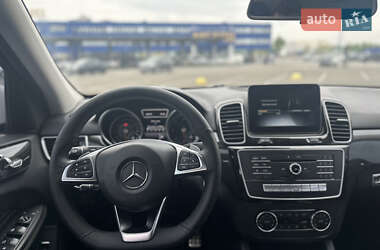 Внедорожник / Кроссовер Mercedes-Benz GLE-Class 2016 в 