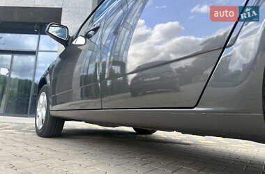 Універсал Opel Astra 2011 в 