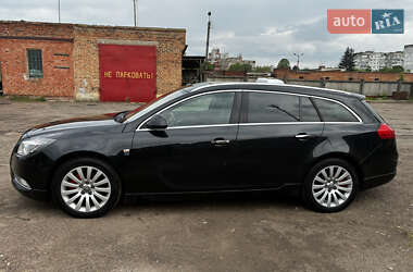 Універсал Opel Insignia 2010 в Чернігові