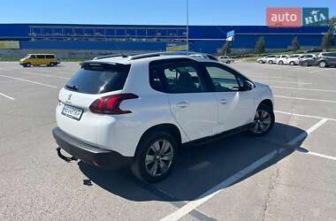 Позашляховик / Кросовер Peugeot 2008 2018 в 