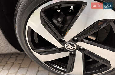 Универсал Skoda Octavia 2019 в 