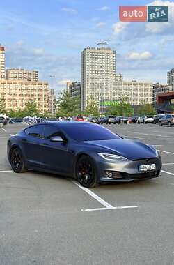 Лифтбек Tesla Model S 2019 в Киеве