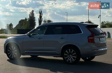 Позашляховик / Кросовер Volvo XC90 2023 в 